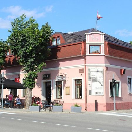 Wellness B&B Winery Sontacchi Kutjevo ภายนอก รูปภาพ