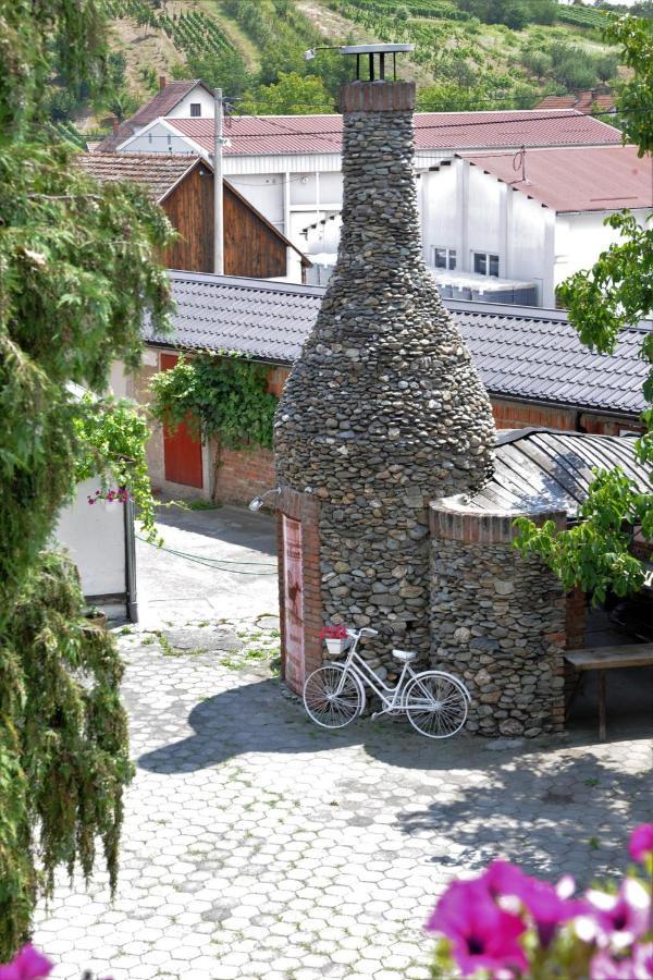 Wellness B&B Winery Sontacchi Kutjevo ภายนอก รูปภาพ