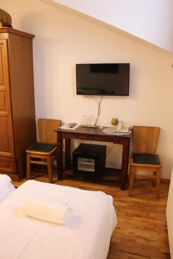 Wellness B&B Winery Sontacchi Kutjevo ภายนอก รูปภาพ