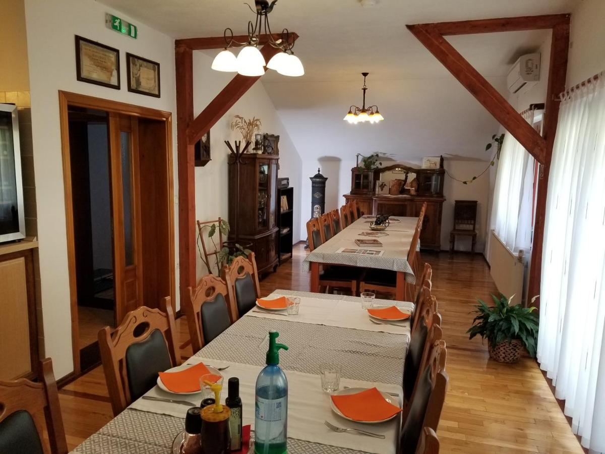 Wellness B&B Winery Sontacchi Kutjevo ภายนอก รูปภาพ